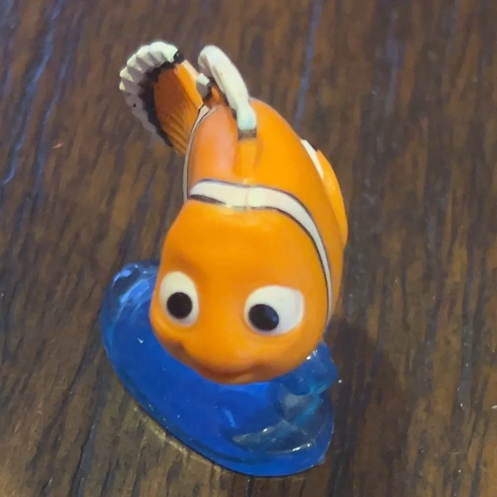 Disney Pixar Finding Nemo Micro Collection PVC Figure - Nemo 2019 cake topper